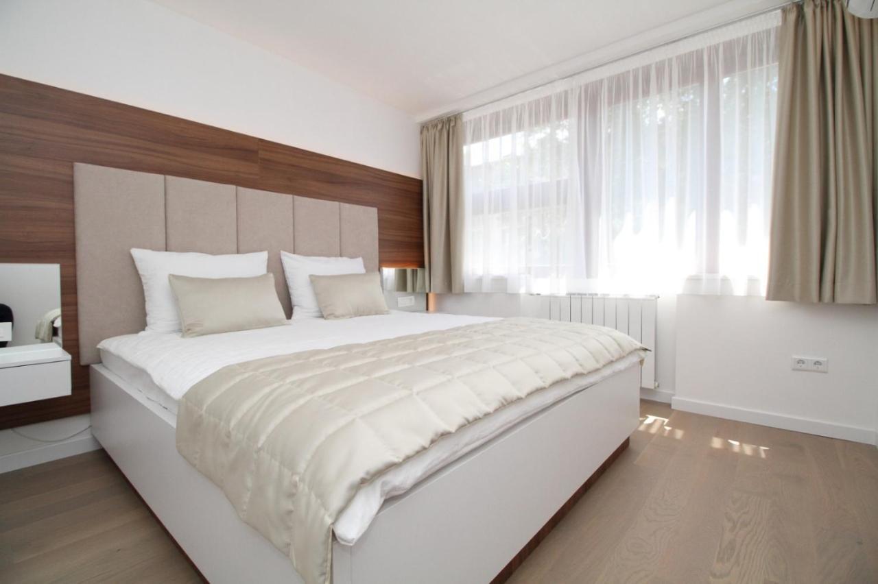 Ambijent Apartman Free Public Parking Sarajevo Exterior photo